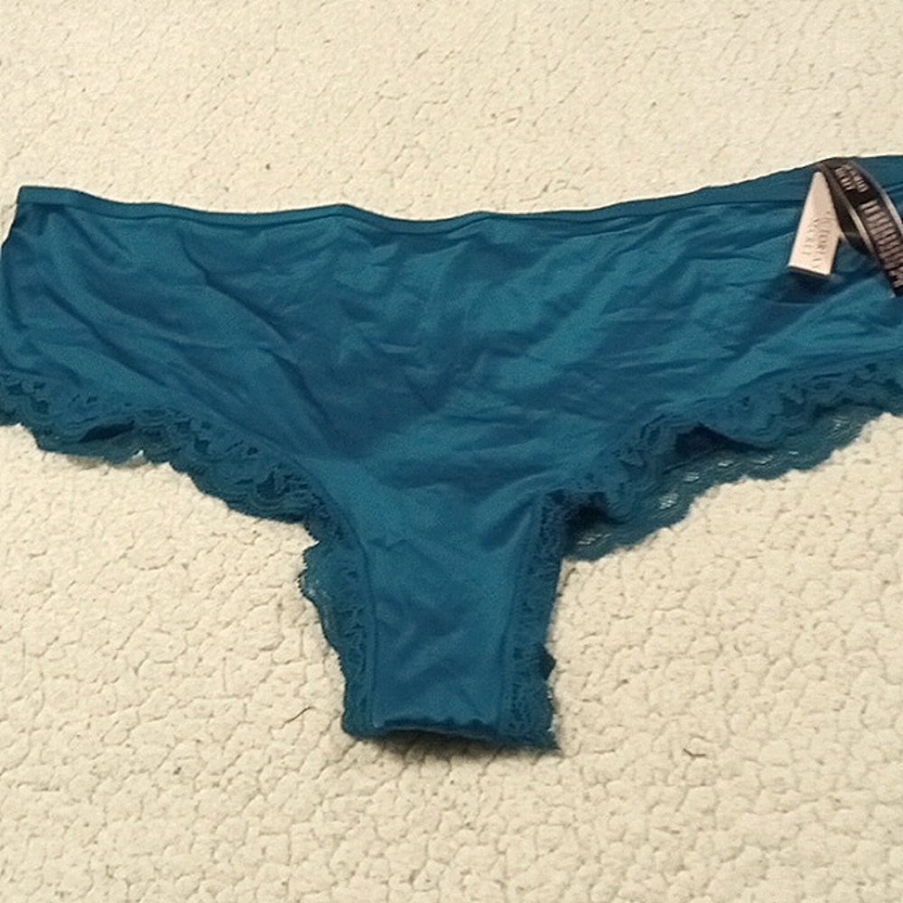 Victoria Secret Cheeky Panties Size X Large (Color is Dark Teal Lighting off)